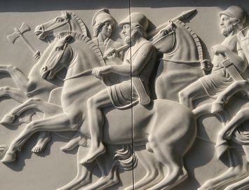 Panel de tallado en piedra y relieve