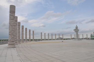 56 piezas de columnas nacionales de piedra para el noreste de China proveedor