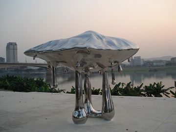 Venta caliente Escultura de acero inoxidable con corte por láser, escultura de metal con pintura proveedor