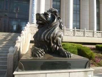 Leones sentados en el exterior escultura de bronce, estatuas de bronce personalizadas, proveedor de esculturas de China proveedor