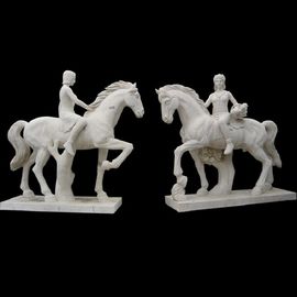 Escultura de figura de talla de piedra, estatua de niña de mármol blanco montando a caballo, proveedor de tallas de piedra proveedor